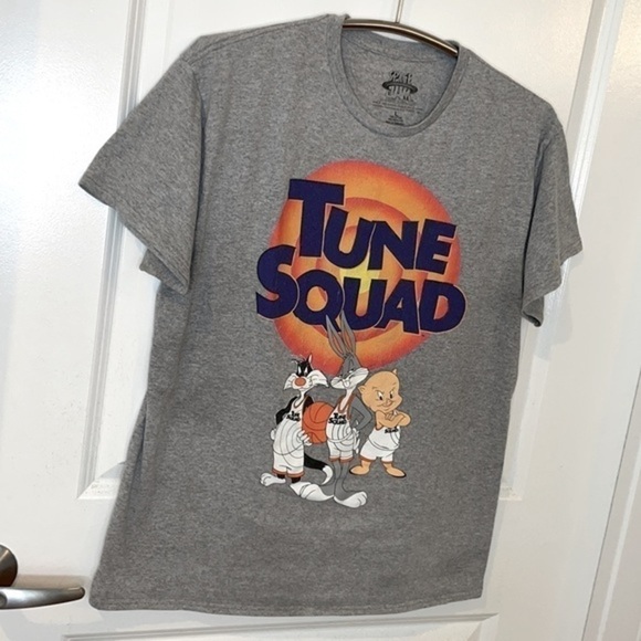 WARNERS BROS. | Men’s Space Jam: A New Legacy “Tune Squad” Gray Shirt Size L - Picture 5 of 6